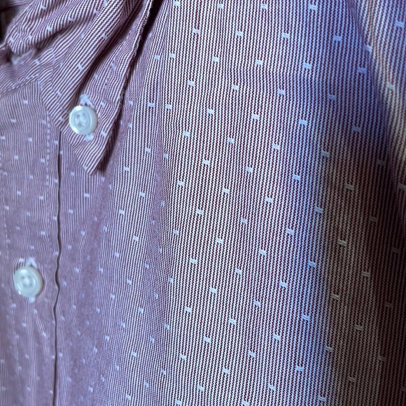 Button down - Picture 2 of 2